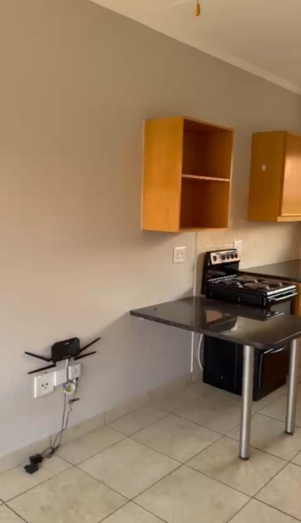 To Let 1 Bedroom Property for Rent in Die Bult North West